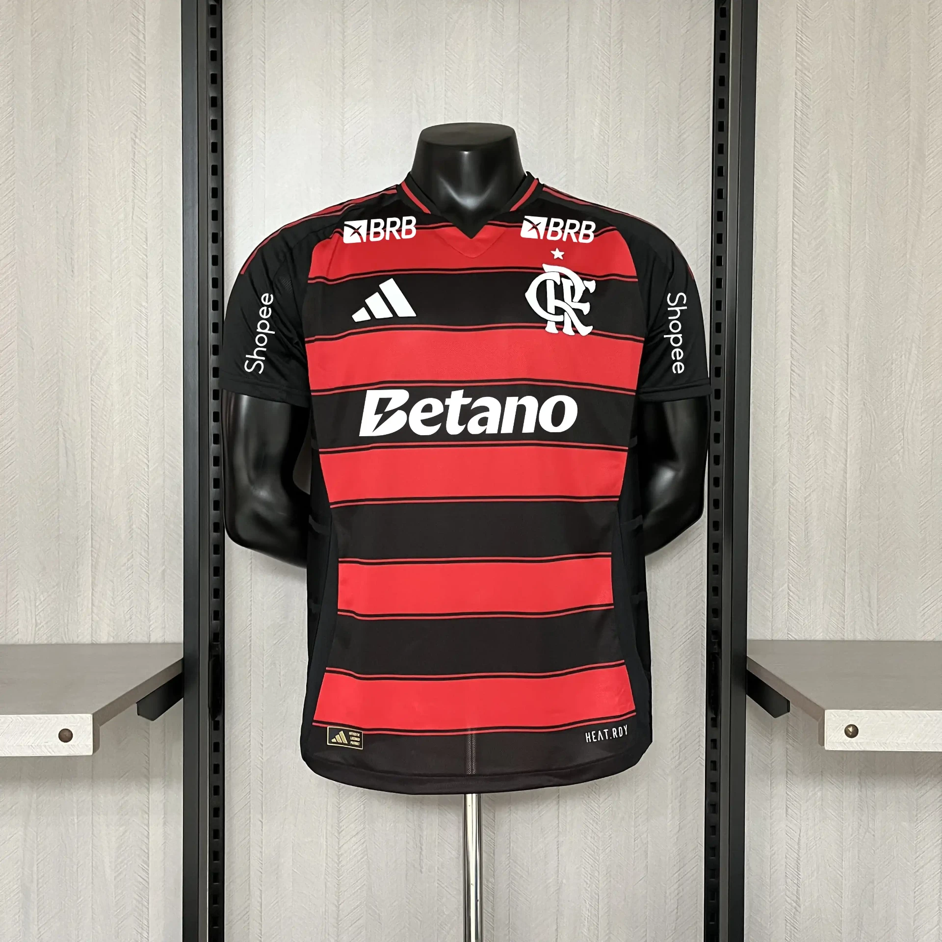 Camisa 1 2026 com Betano — vista frontal